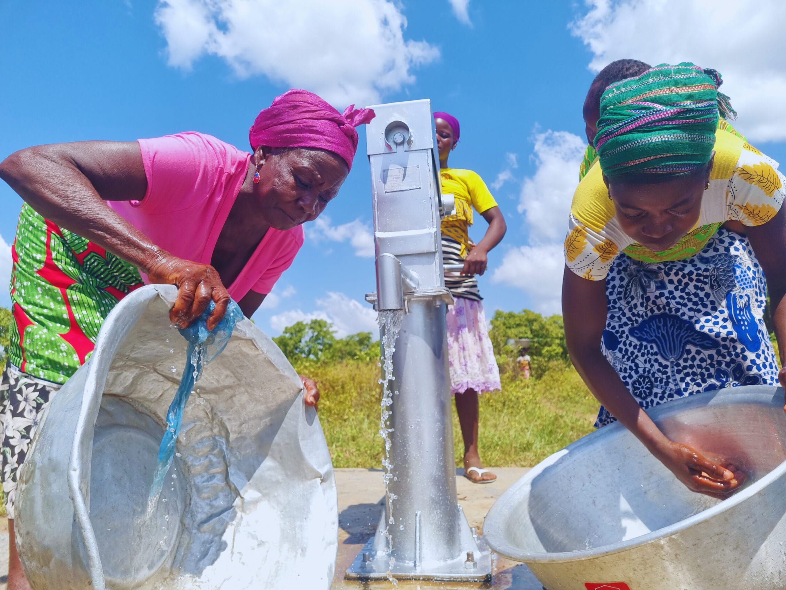 2a39dc76-e7af-484e-899b-8f388db6e027